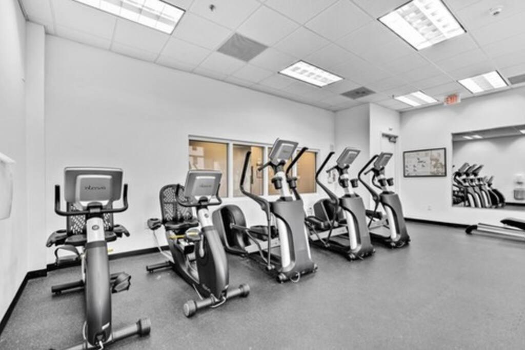 Modern 2/2 With Beautiful Ocean And Brickell Views Apartment Маями Екстериор снимка